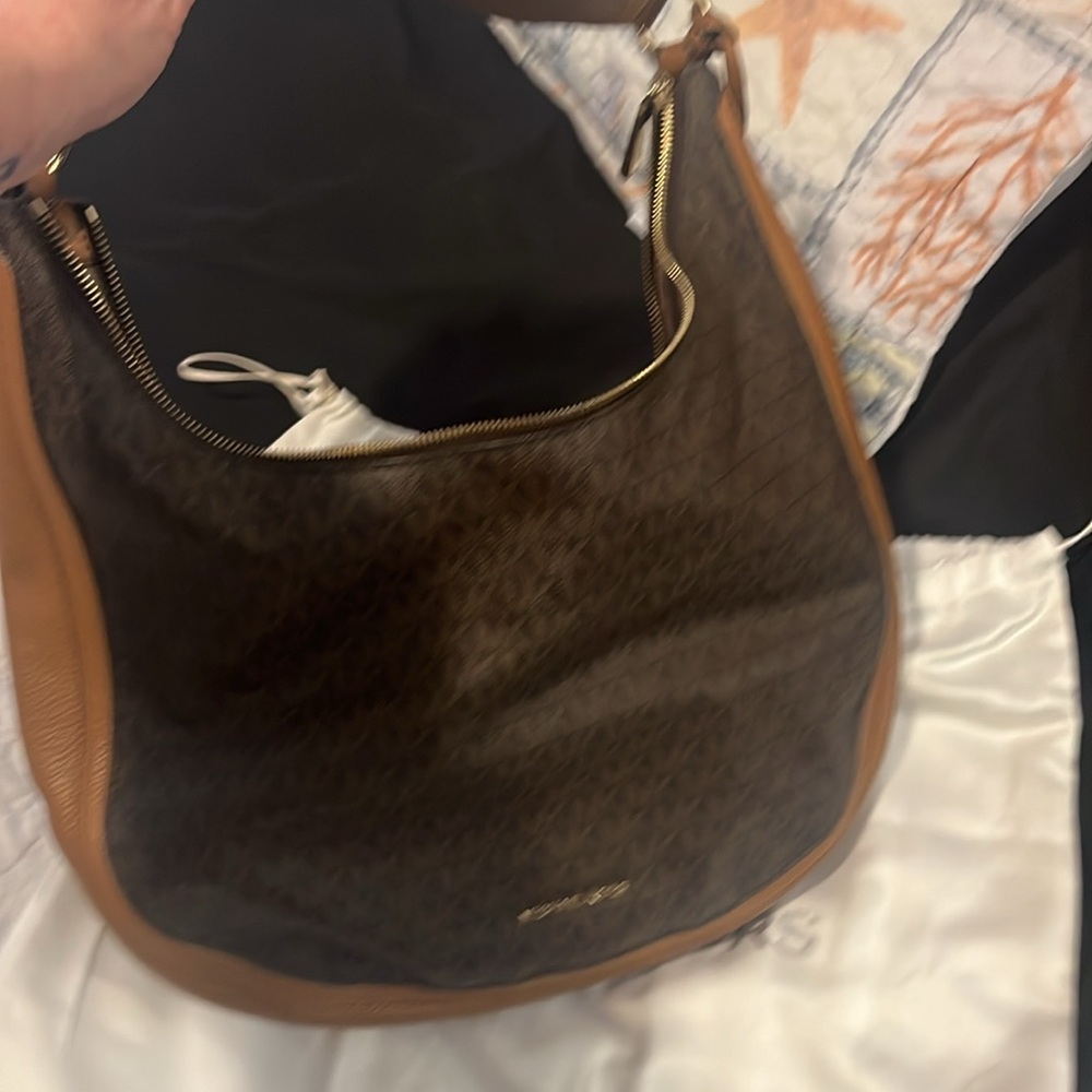 Michael Kors shoulder bag - Picture 6 of 15